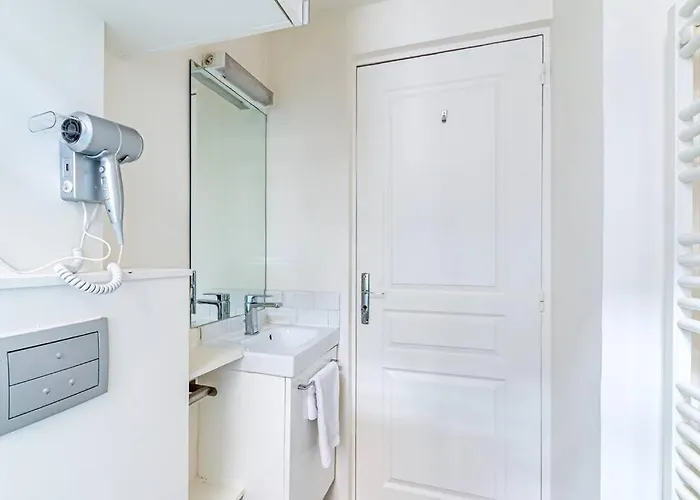 Parc Des Buttes-chaumont Appartement *